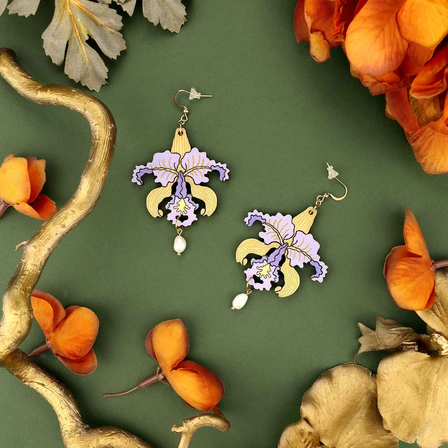 Orkidea korvakorut kulta-violetti