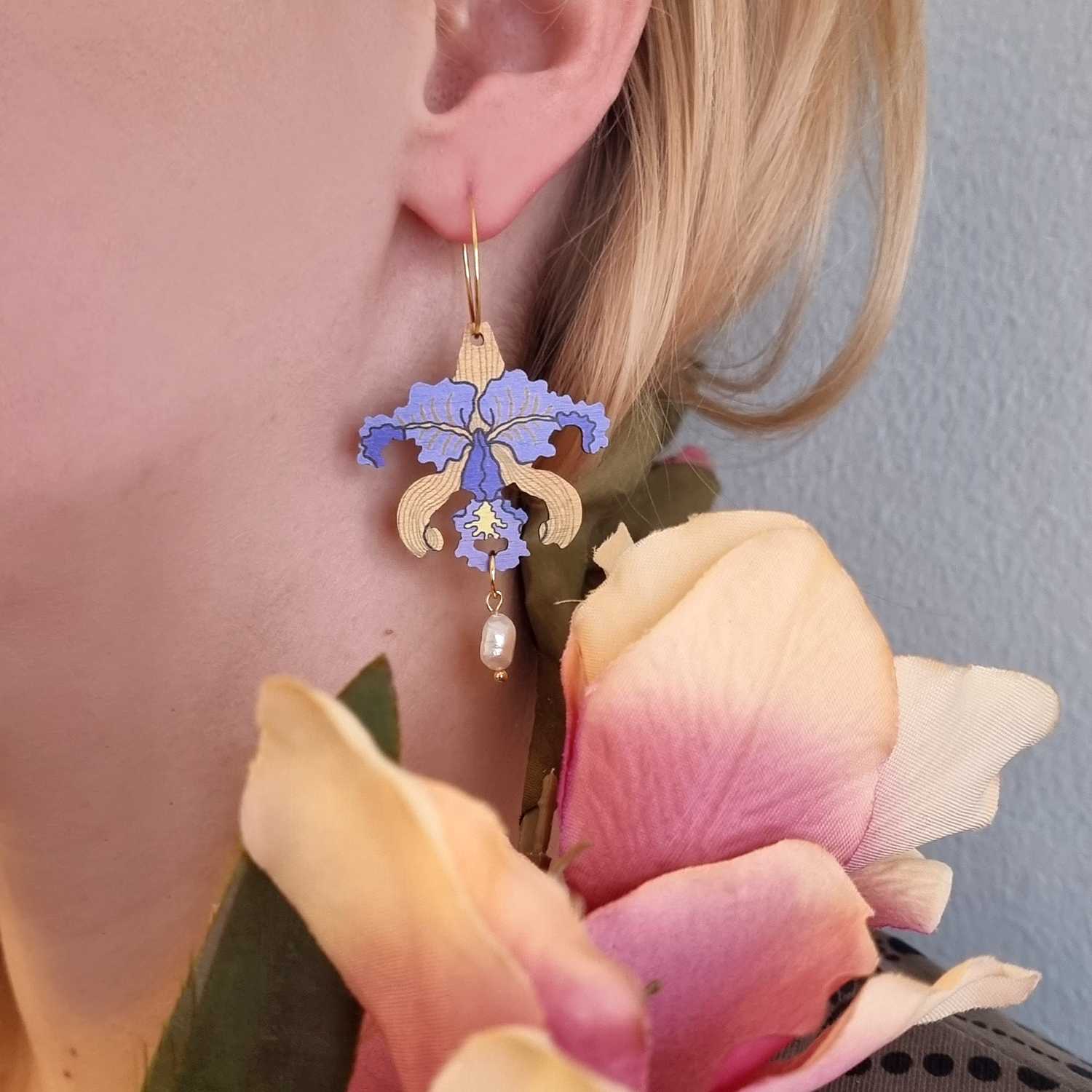 Violetit Pikku Orkidea korvakorut renkaalla - Image 3